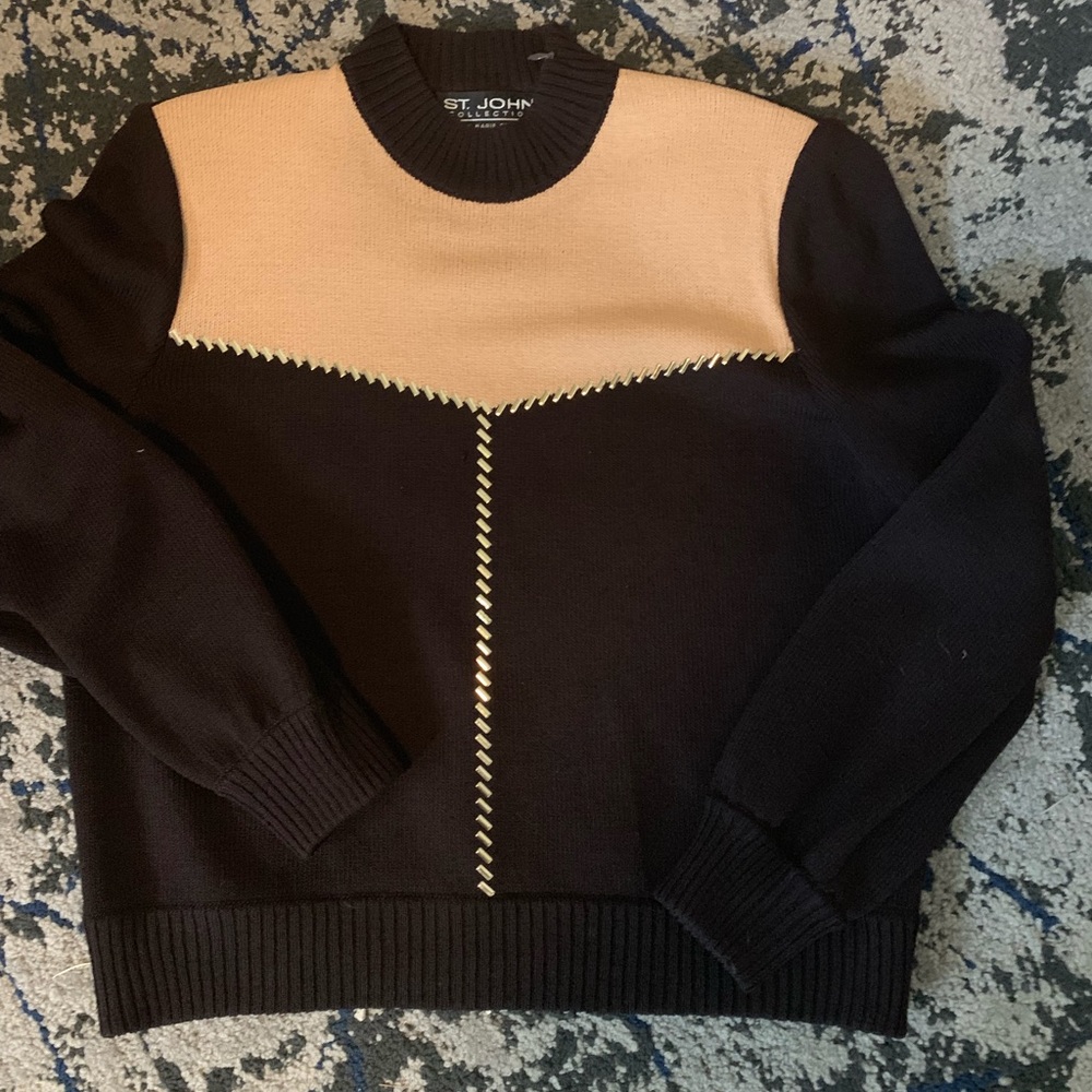 St. John Knit sweater